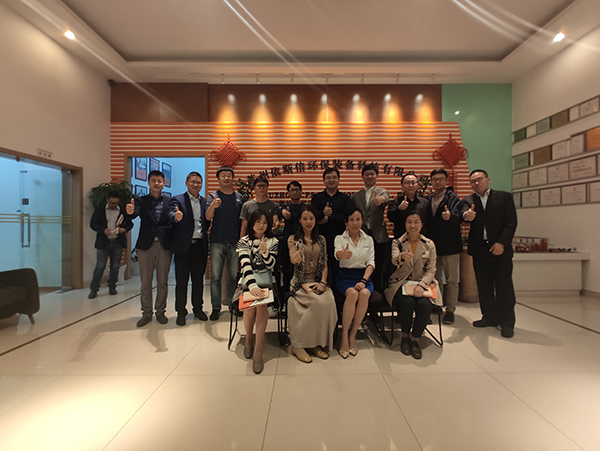 苏州工业园区苗圃上市计划企业家同学参观尊龙凯时交流学习
