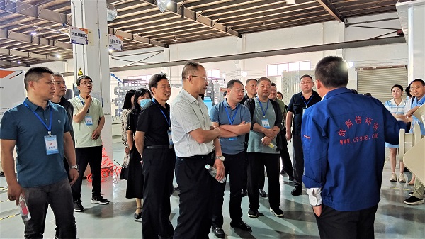 【学习先进技术,促进环保发展】石家庄市科技局领导考察苏州尊龙凯时环保