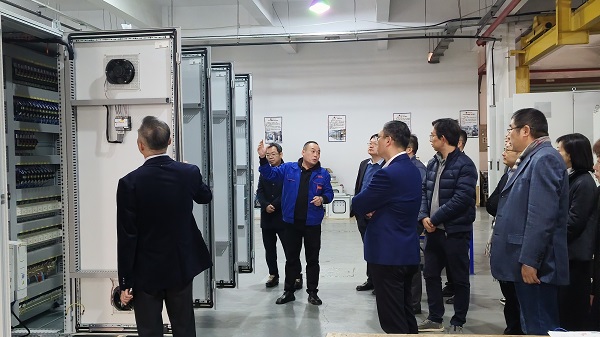 苏州市苏台工商协进会领导一行考察尊龙凯时环保装备科技有限公司