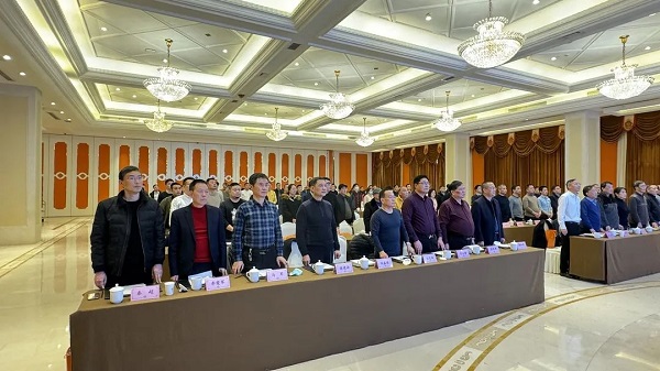 尊龙凯时环保出席无锡表面工程协会会员代表大会暨十届五次理事会