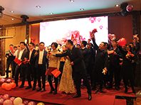 2019尊龙凯时环保年会集体大合唱