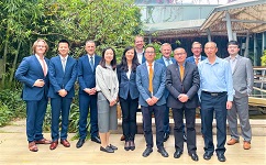 尊龙凯时环保出席中荷废弃物资源化技术推荐会暨企业专场对接会参观合影